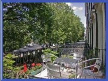 Rhodes 3* Londen