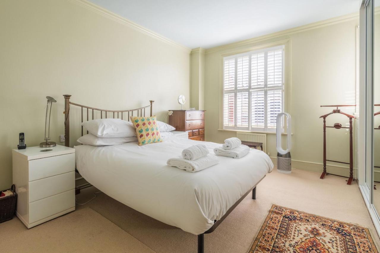 Apartment Picturesque Parsons By Underthedoormat