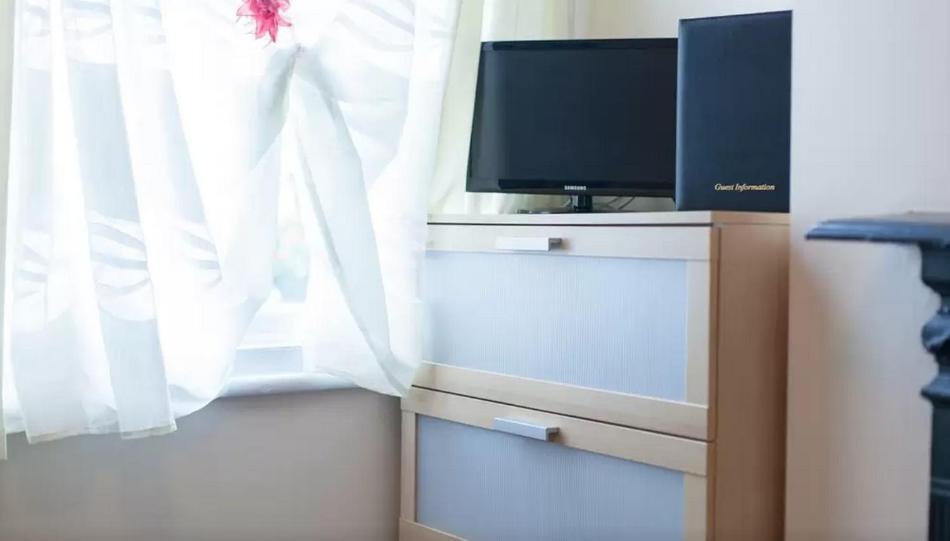 Home2home-rooms Couette-café 3*