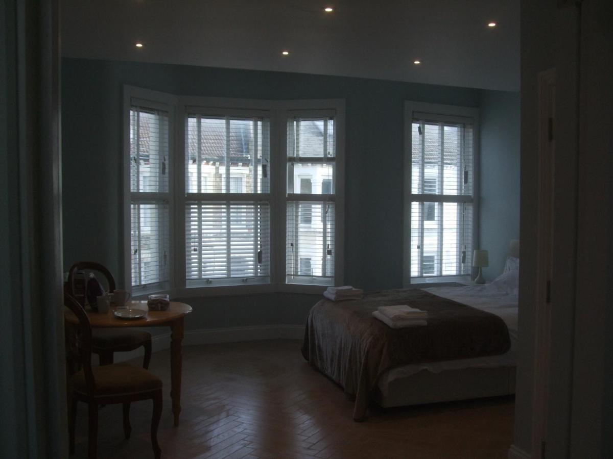 Bed & Breakfast Fulham *