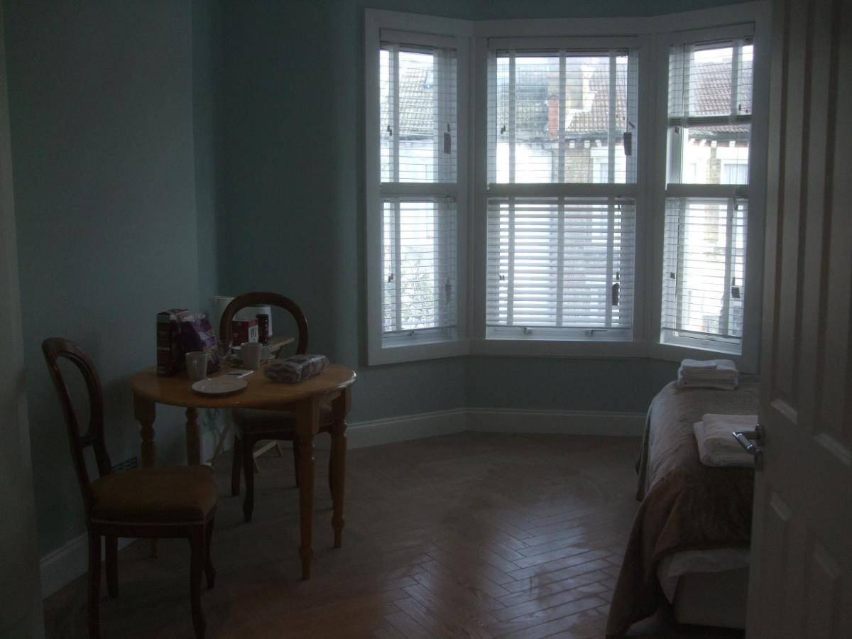 Bed & Breakfast Fulham London