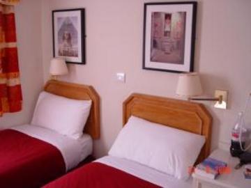 Guest house Chiswick 2*