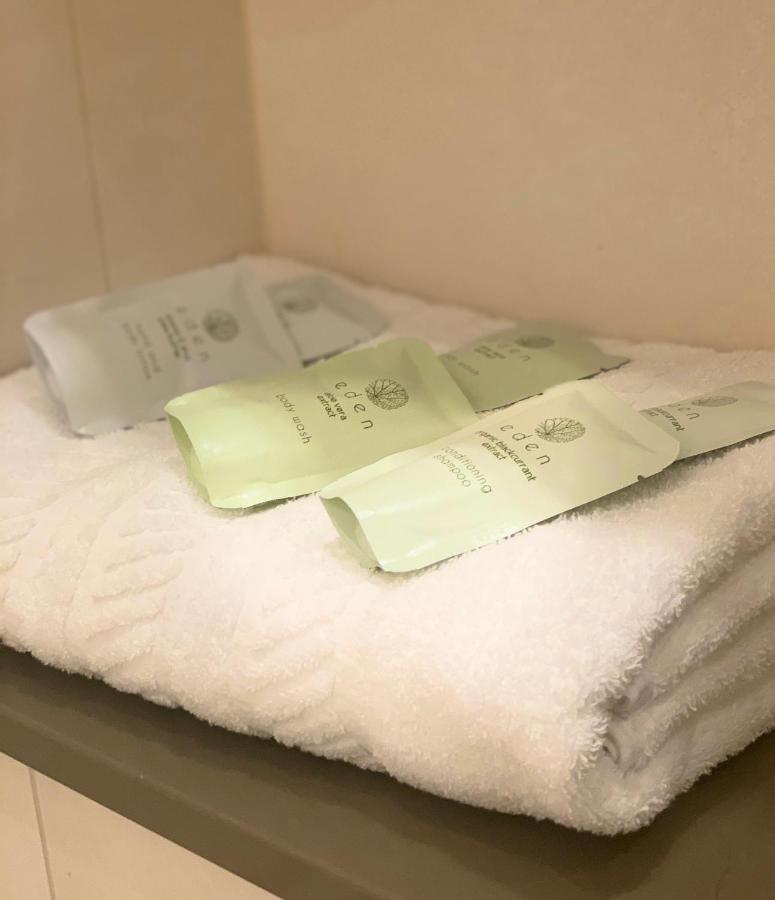Excel - One Bed Apartment *