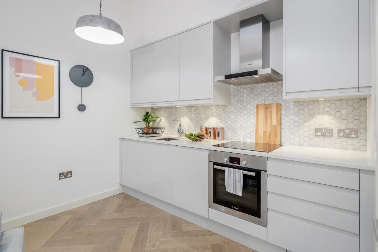 Kula - Fitzrovia Newman St * Londen