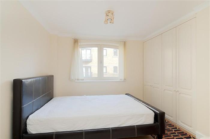 Portered Flat Shad Thames * London