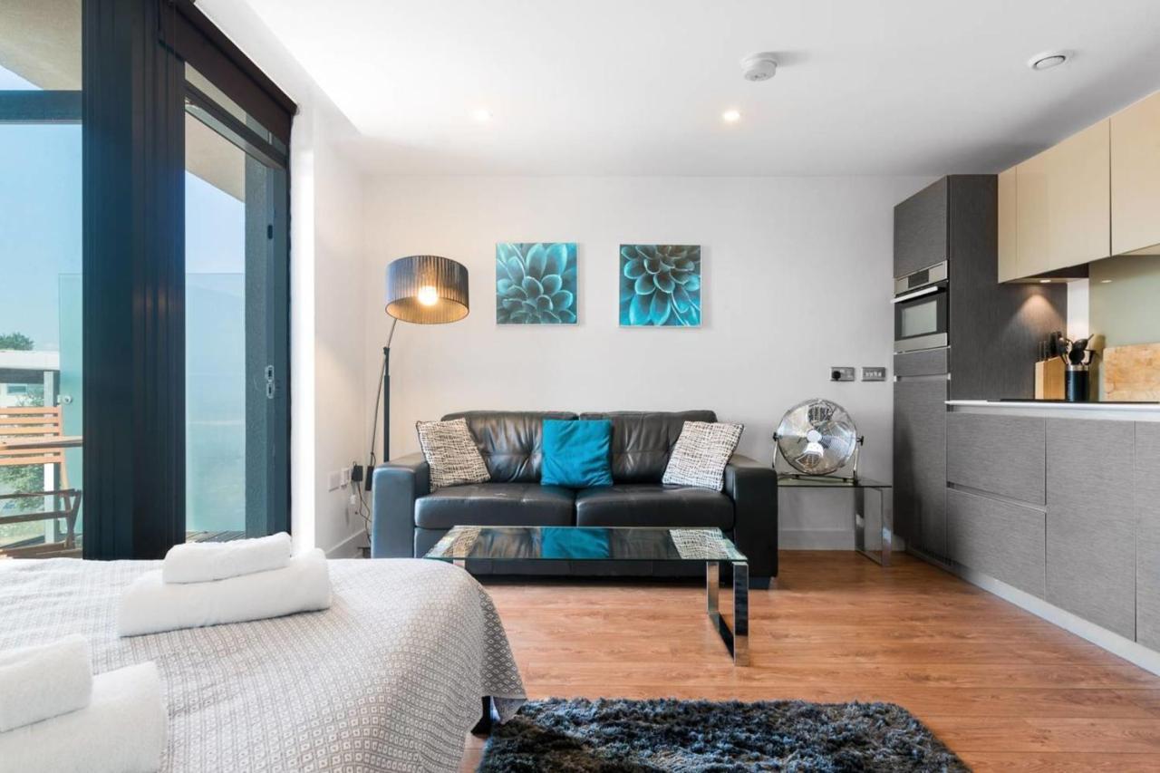 Apartment Guestready - Perfect Studio With Balcony London