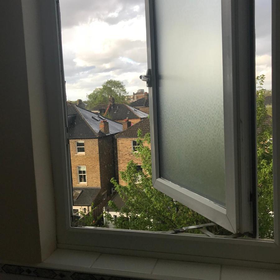 Cama Box Finsbury Park * Londra