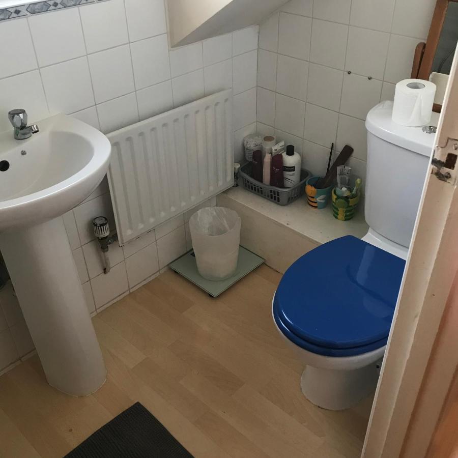 Cama Box Finsbury Park Guest house London