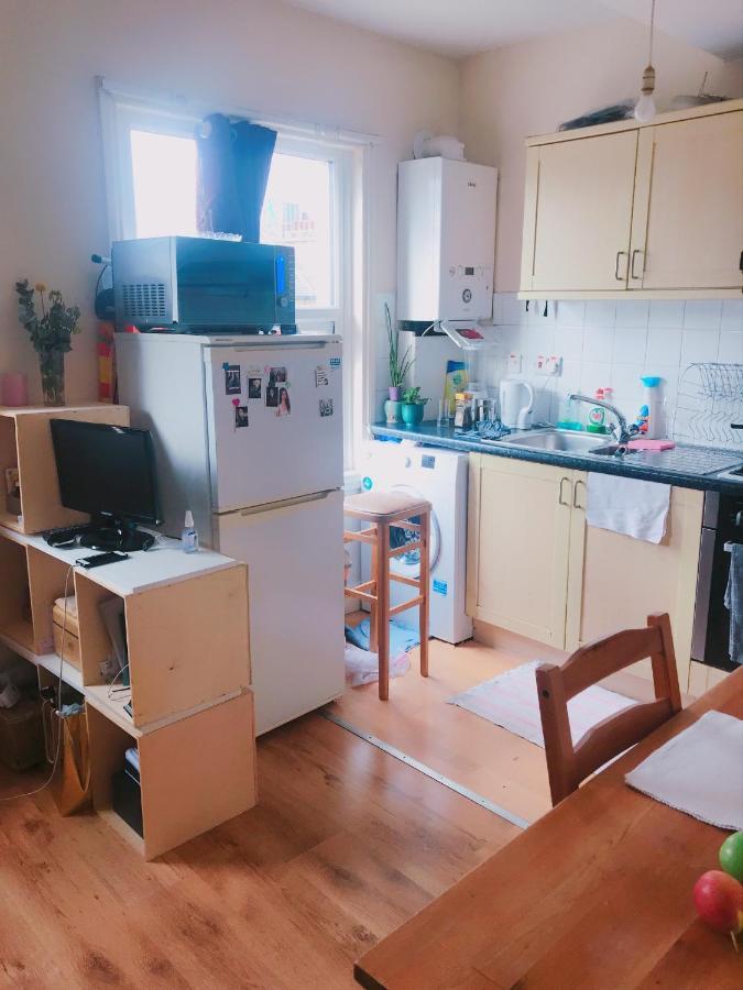 Cama Box Finsbury Park London