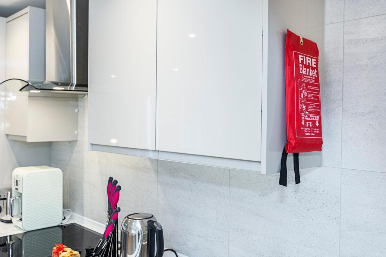 South Woodford 2 Bed En-suite House