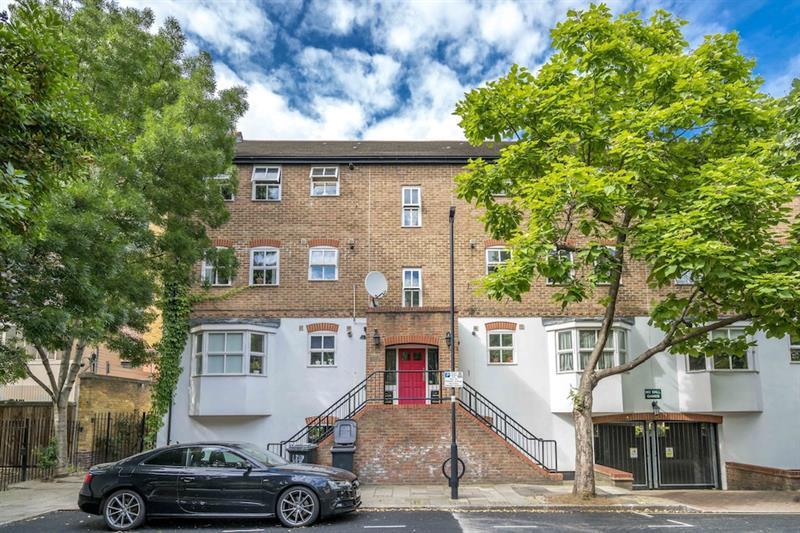 Sunny 2br In The Heart Of Vauxhall, By Subway Vr Hotel London