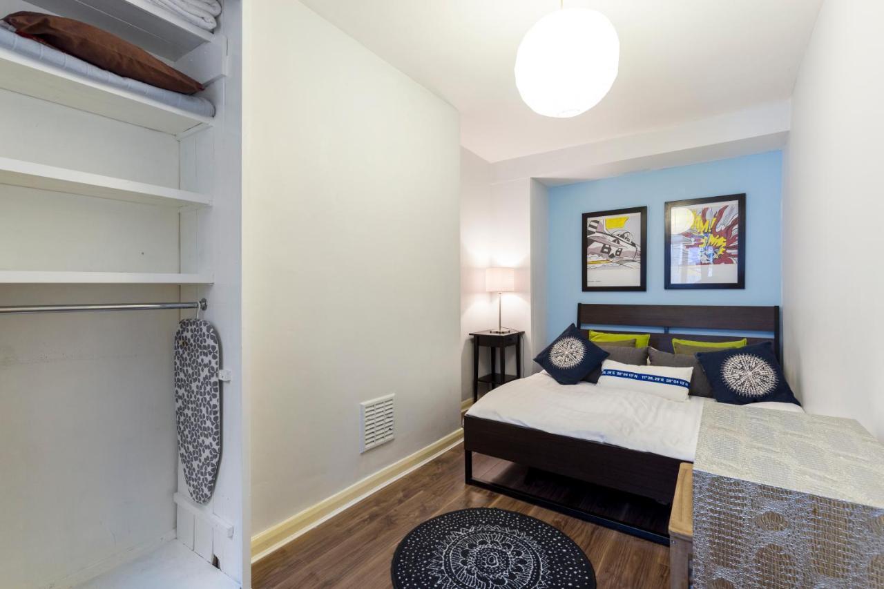 Modernised 1 And 2 Bedrooms Option Terrace And Balcony High Street *