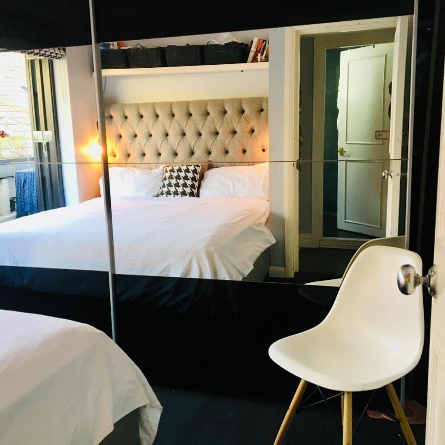 Luxury 2 Bedroom Flat Heart Of Camden Londra
