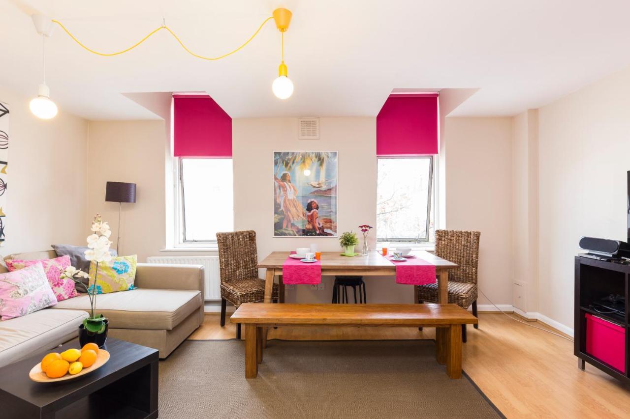 Modernised 1 And 2 Bedrooms Option Terrace And Balcony High Street Leilighet London