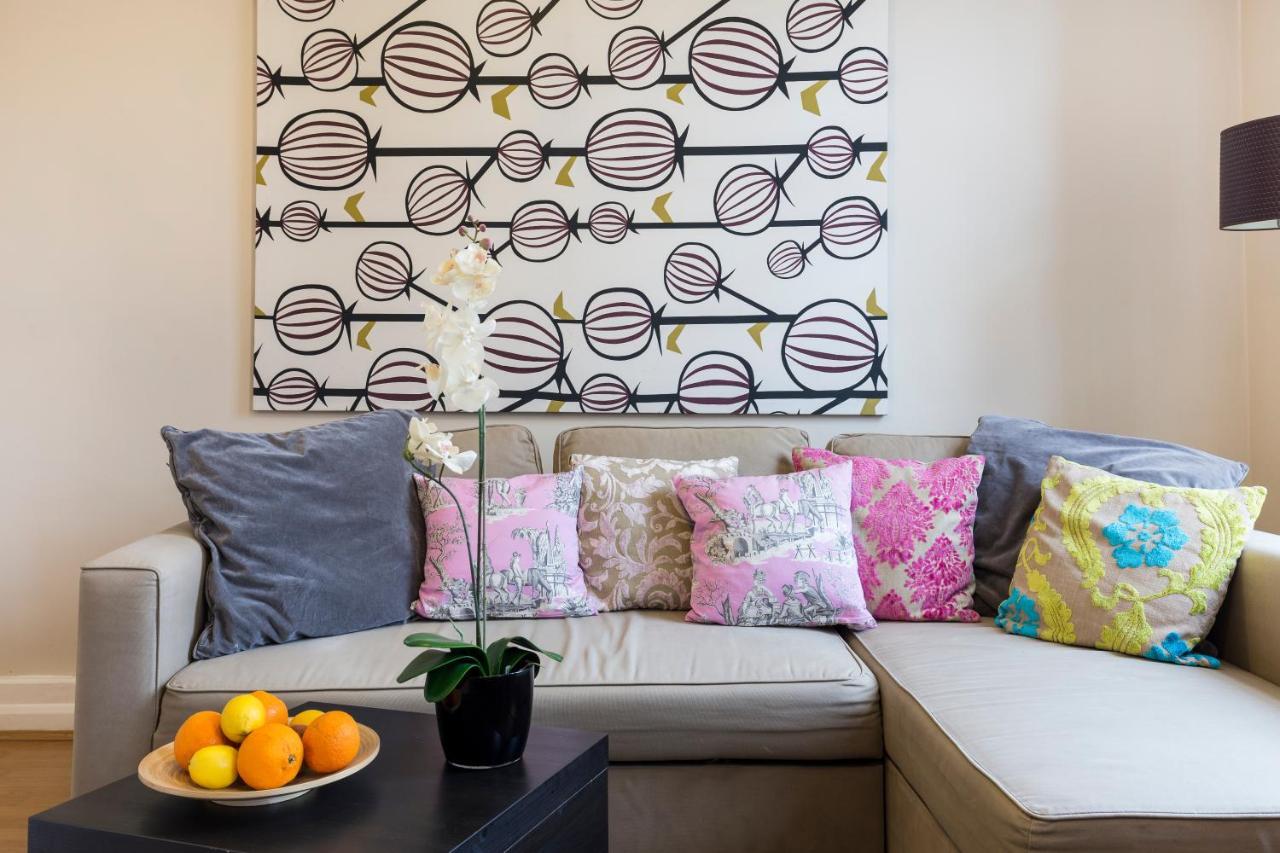 Modernised 1 And 2 Bedrooms Option Terrace And Balcony High Street Leilighet *