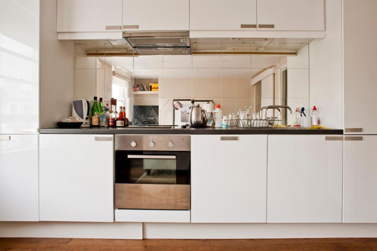 Modernised 1 And 2 Bedrooms Option Terrace And Balcony High Street Leilighet *