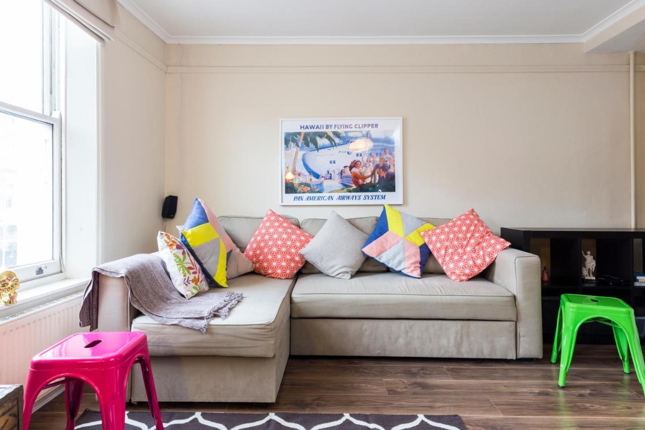 Modernised 1 And 2 Bedrooms Option Terrace And Balcony High Street Leilighet London