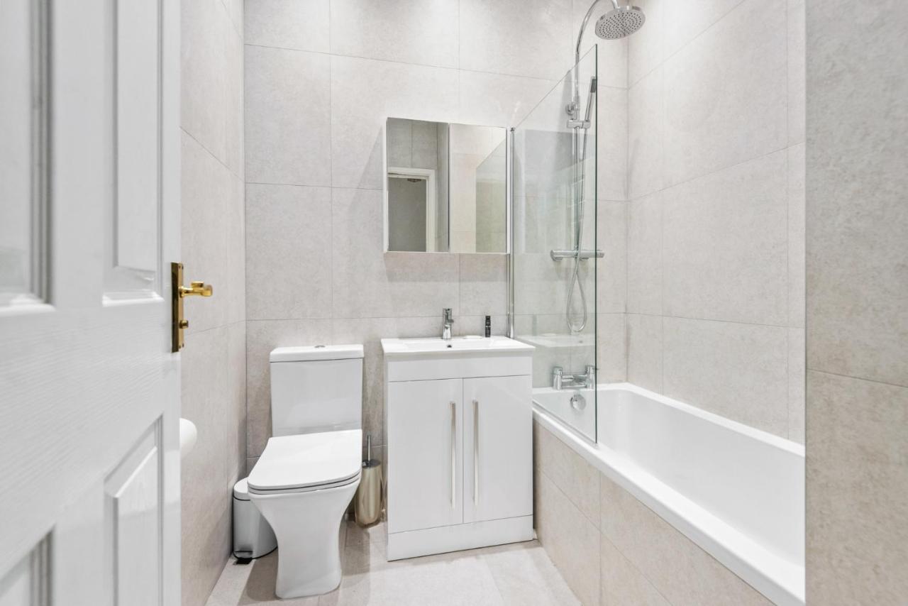Casa vacanze Super 2 Bedroom House Near Canary Wharf, O2 Arena & Excel For 5 People