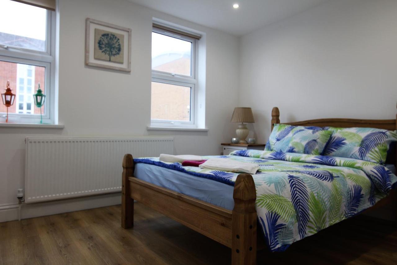 Modern 2 Bedroom In The Heart Of Greenwich Appartement *