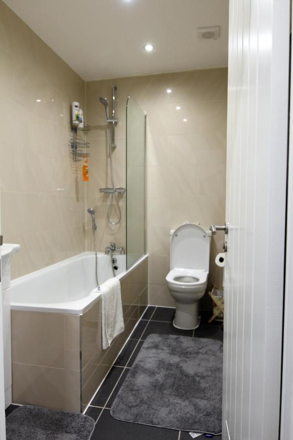 Modern 2 Bedroom In The Heart Of Greenwich Appartement Londres
