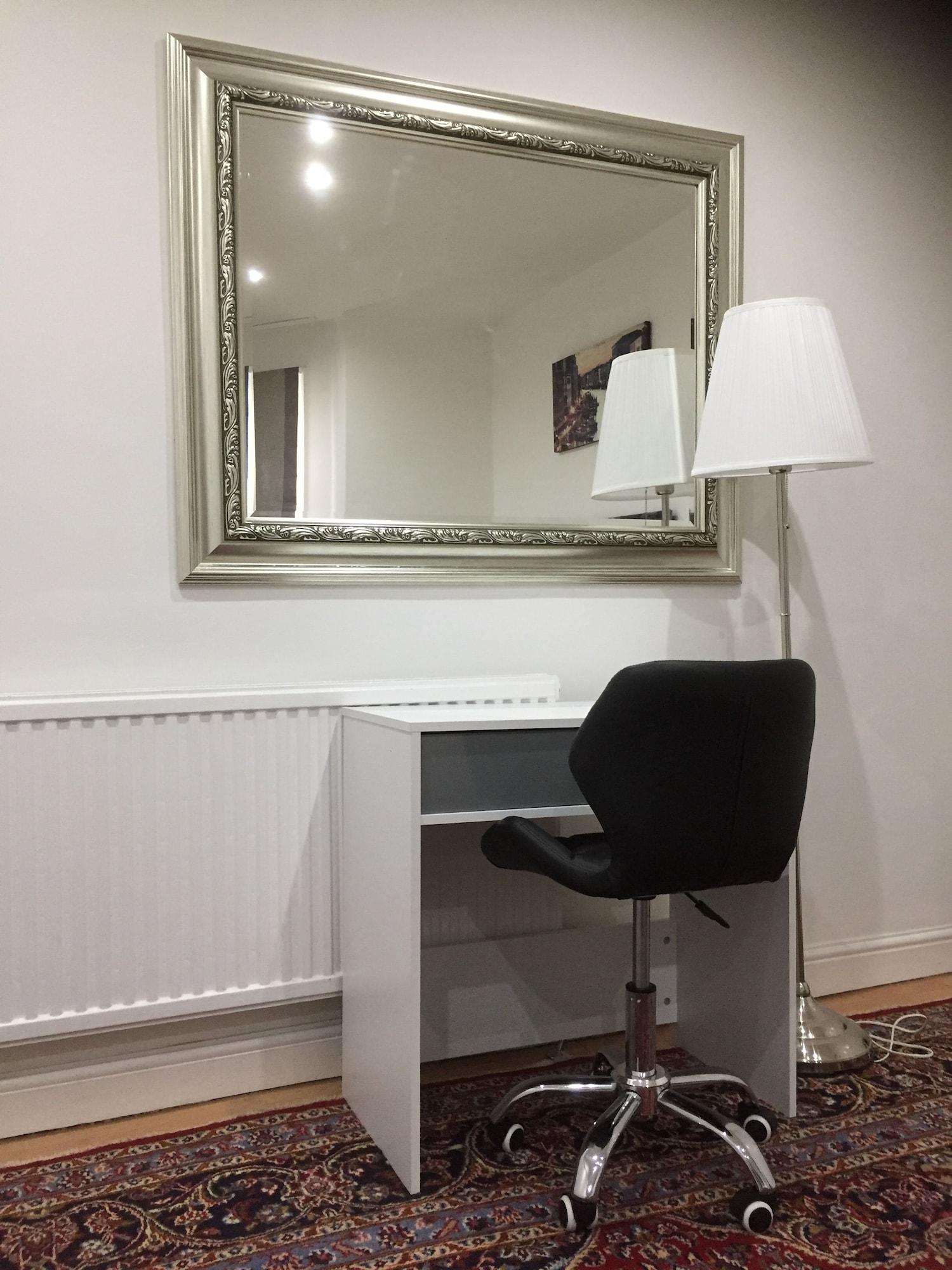 Luxurious In Kensington & Chelsea Apartment London