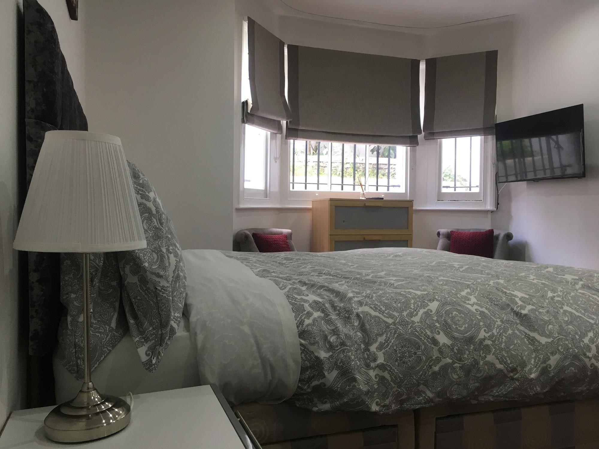 Luxurious In Kensington & Chelsea Apartment