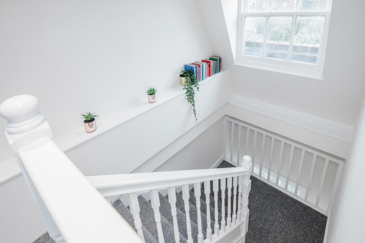 Apartment Stunning 2 Bedroom Duplex In Center Of Camden!