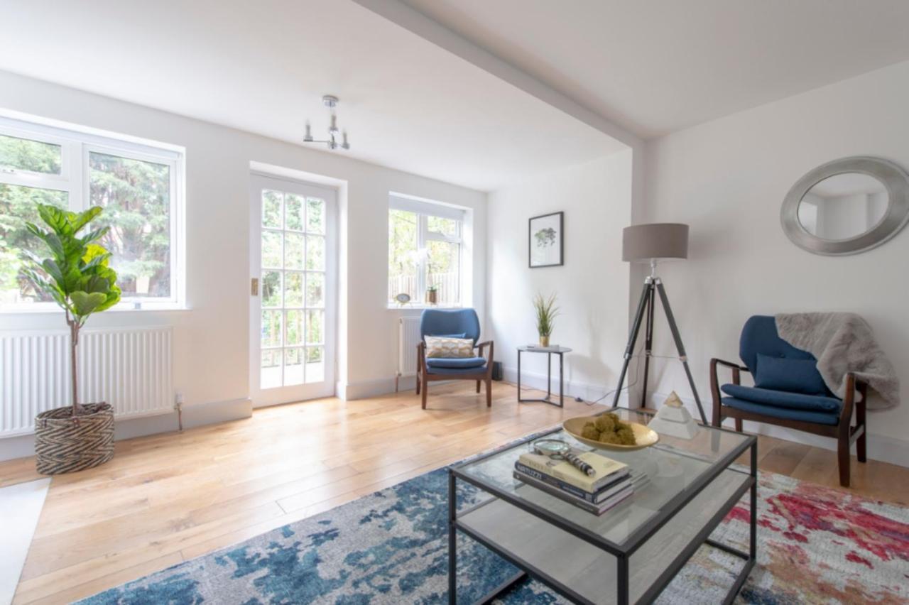 Trendy Tufnell Park Townhouse Lägenhet
