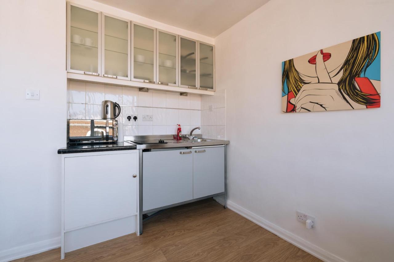 Modern Flat. London. Zone 1. Londen