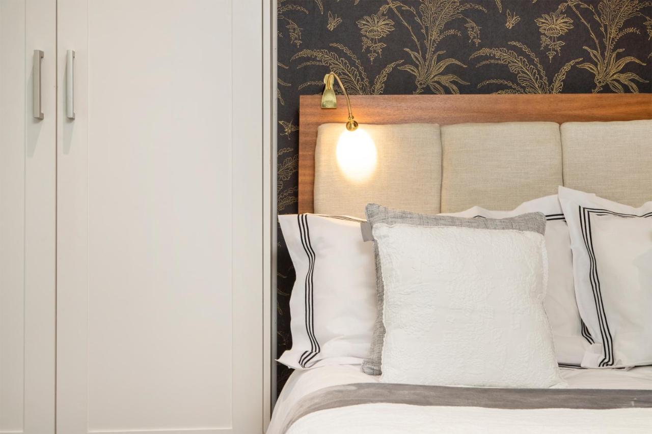 Battersea Apt At Louvaine Road Apartment