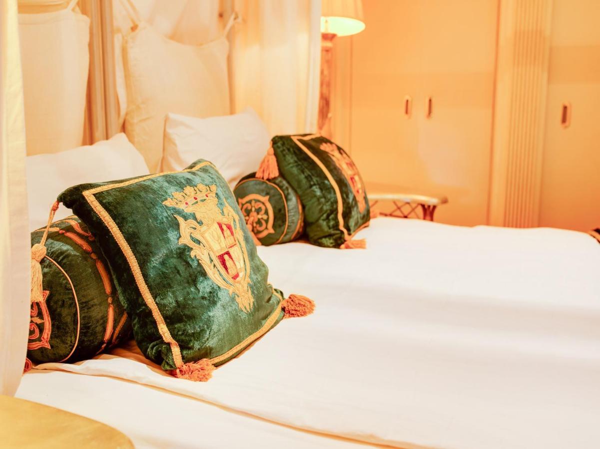 Oyo Hotel