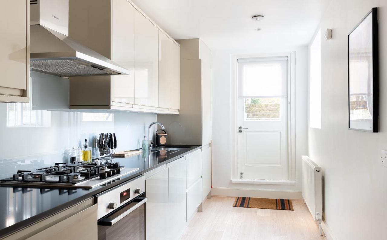 The Chelsea Arms - Bright 3bdr With Garden & Private Parking London