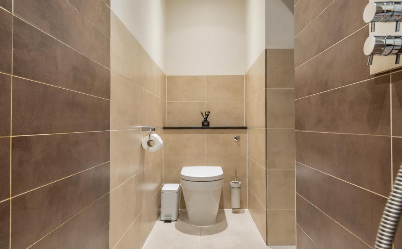 The Chelsea Arms - Bright 3bdr With Garden & Private Parking *