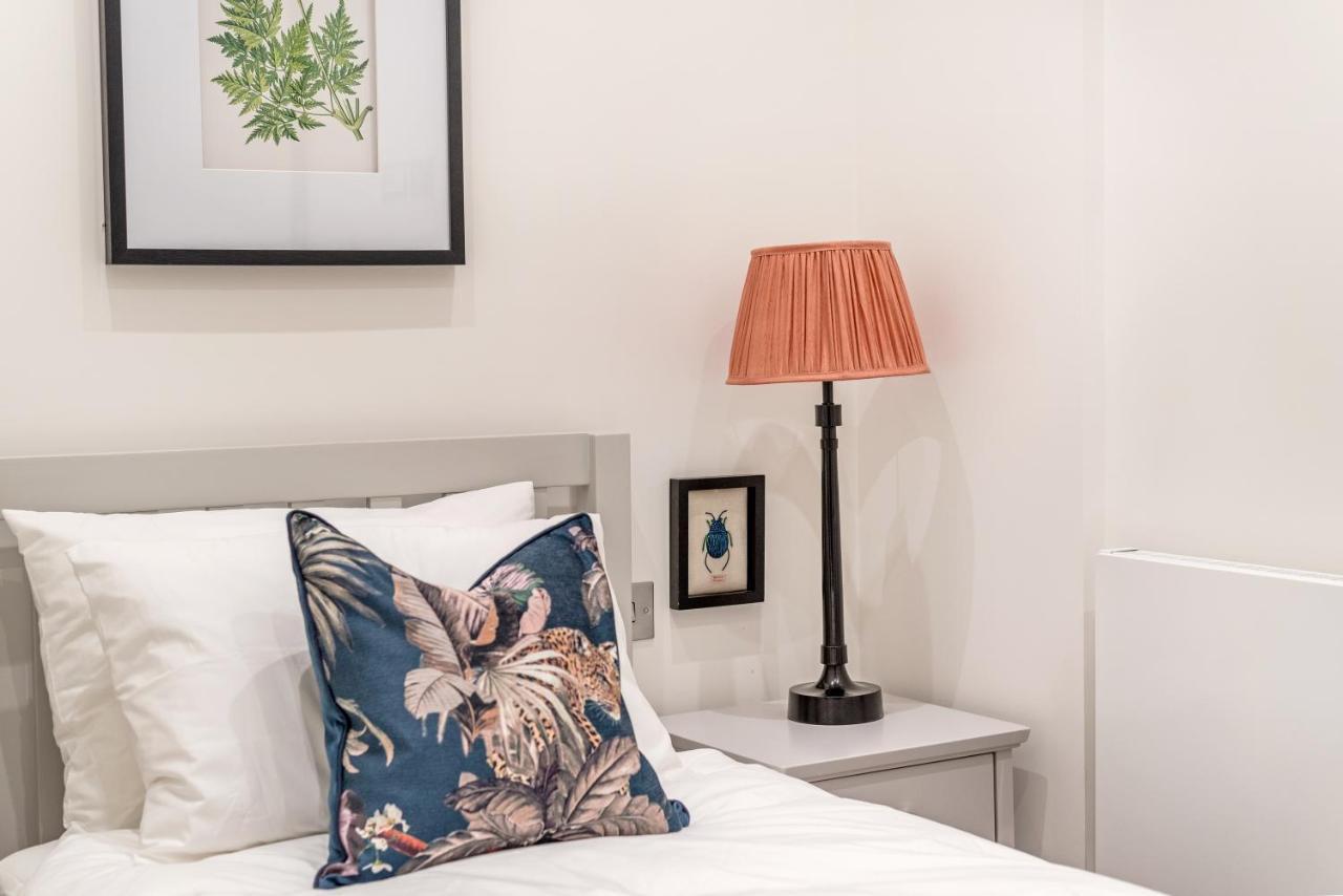 Aparthotel Buckingham & Lloyds 5*