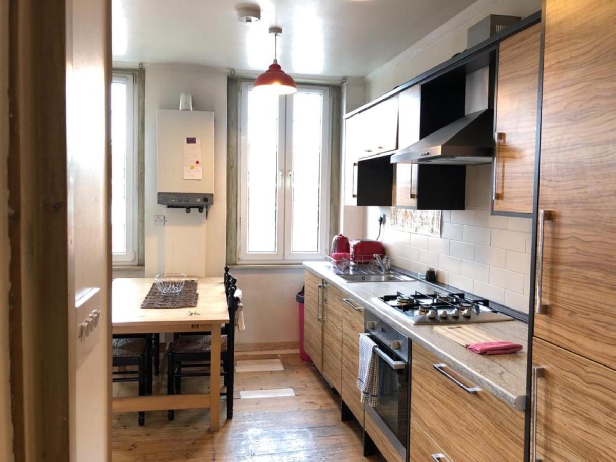 Lejlighed Splendid 1 Bedroom Flat + Terrace London