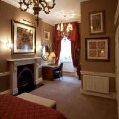 Opulence Boutique Londen