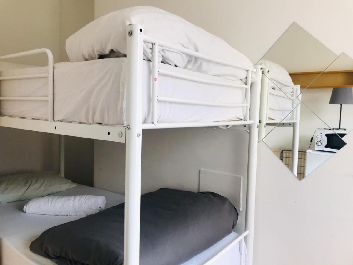 Guest house At 51 *