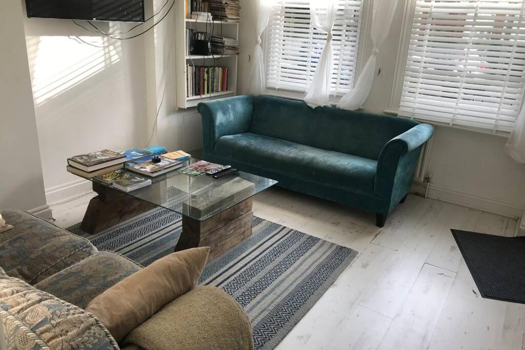 2 Bed Lovely Garden Flat Nr Wandsworth Common Apartment *