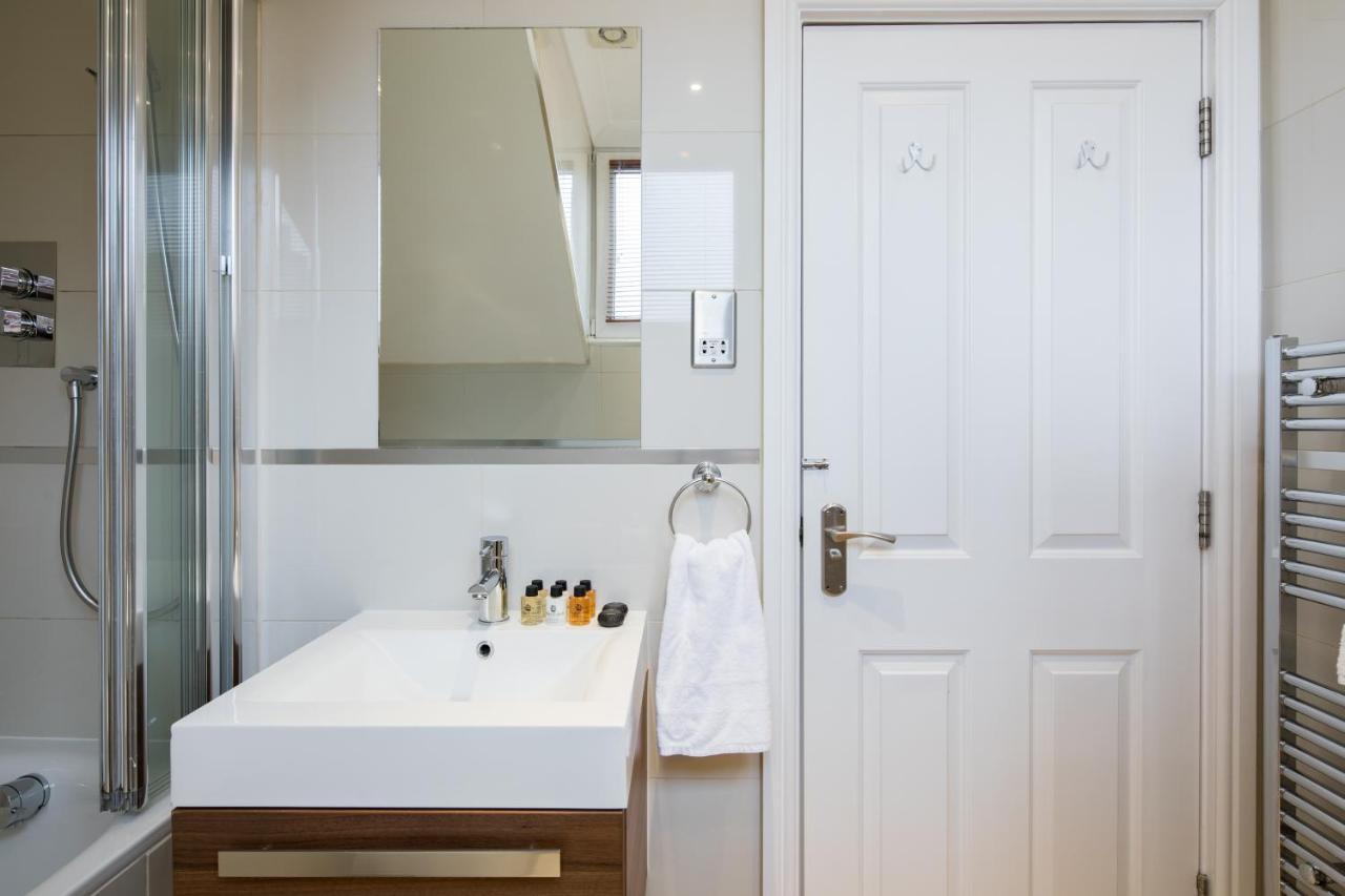 Apartment The Cromwell Road Escape - Modern & 1bdr Flat With Rooftop Terrace