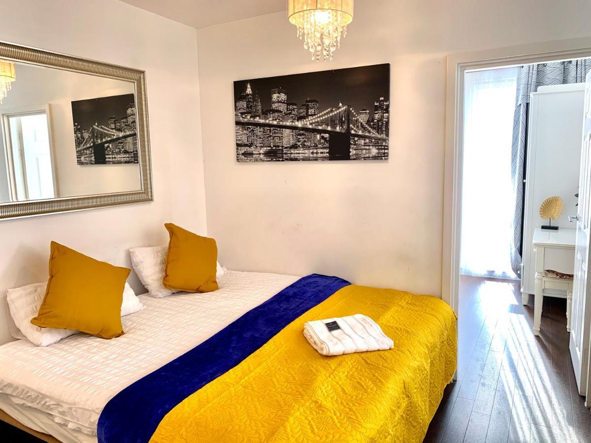 2-bedrooms Apartment, Lounge, Balcony Appartement Londen