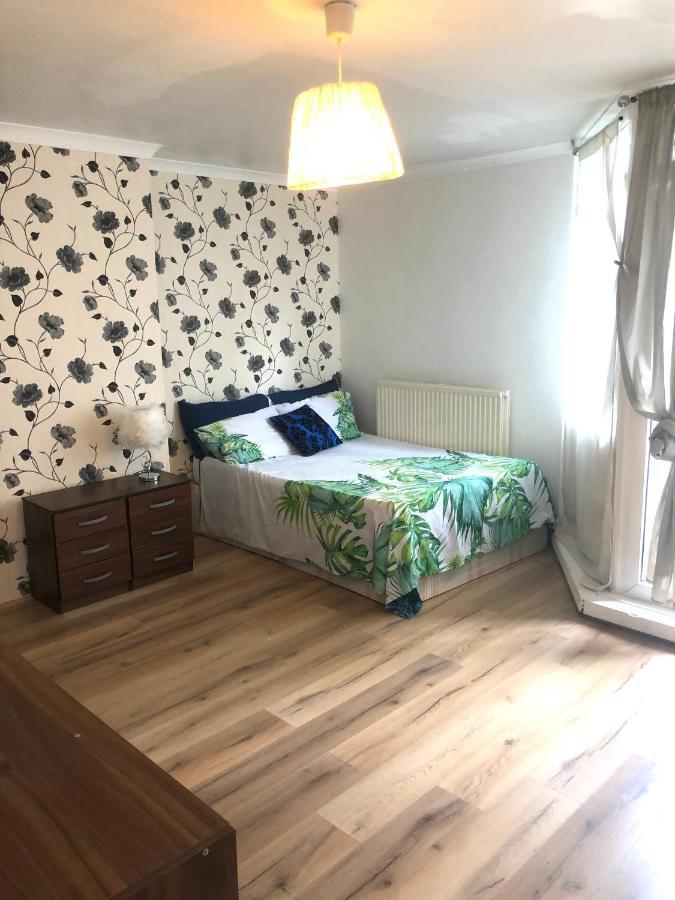 Guest house East Bethnal Green London