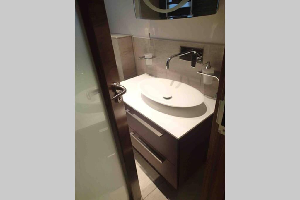 Marylebone Mayfair Hyde & Regents Park W1 London
