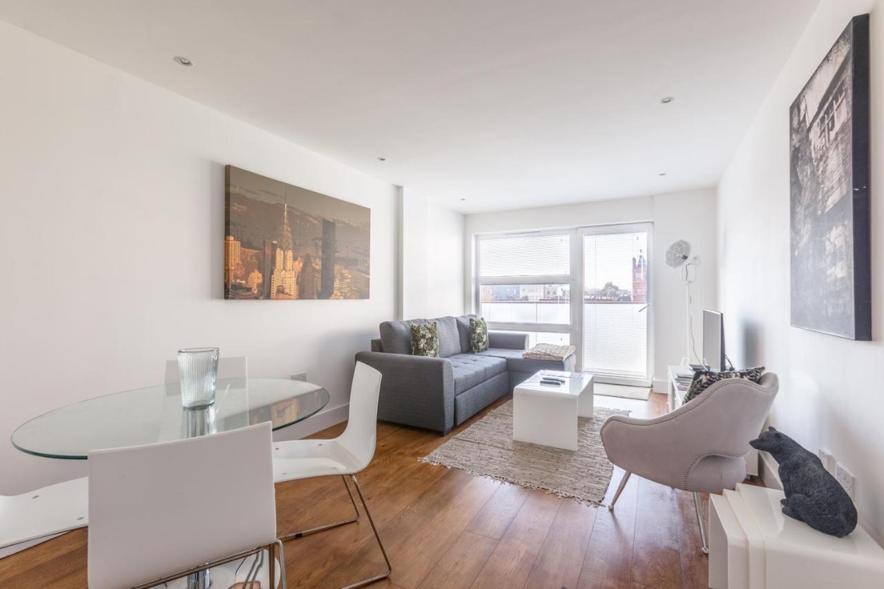 Lejlighed Luxury 2-bed Flat Parking And Close To The Tube *