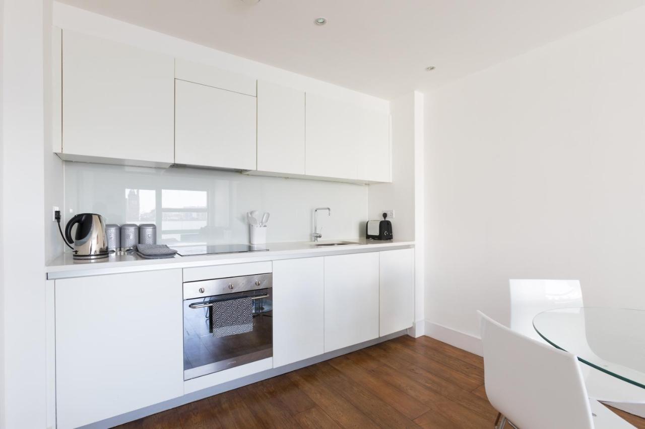 Lejlighed Luxury 2-bed Flat Parking And Close To The Tube *