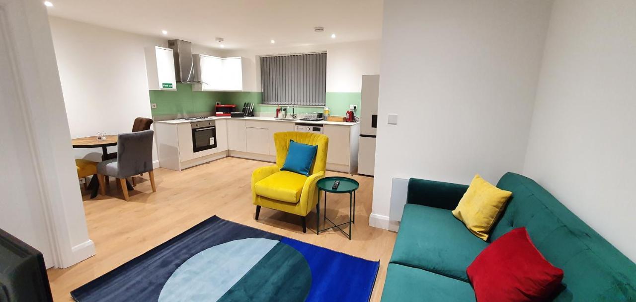 Garland Stylish 2 In Greater Appartement Londen