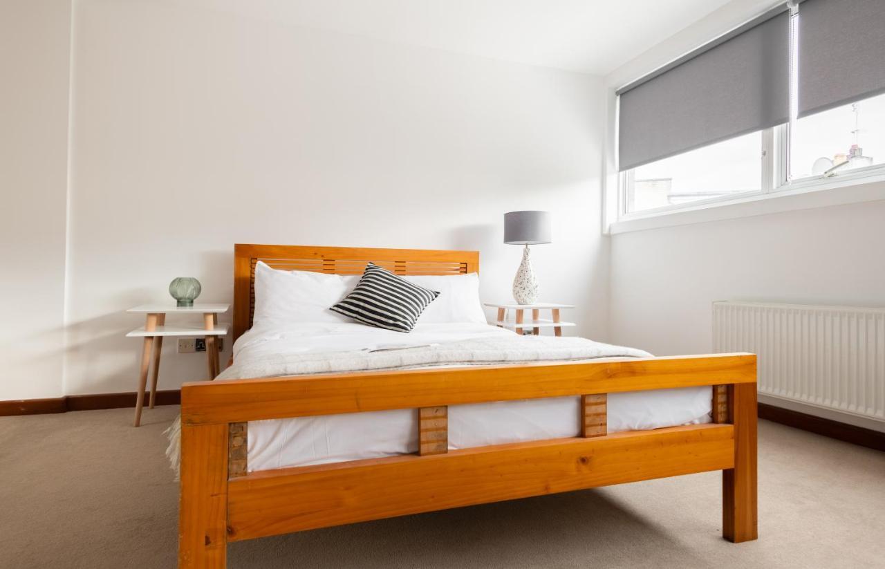 Appartement The Southwick Sanctuary - Large 6bdr With Terrace Londen