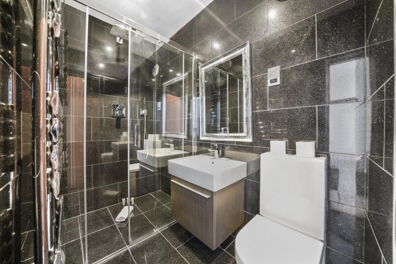 Arcore Premium Rental Shaftesbury Avenue