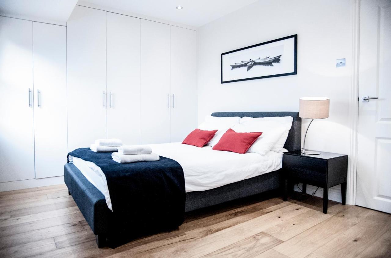 Unique 2bed/2bath - Top Floor - Private Balcony Appartamento Londra