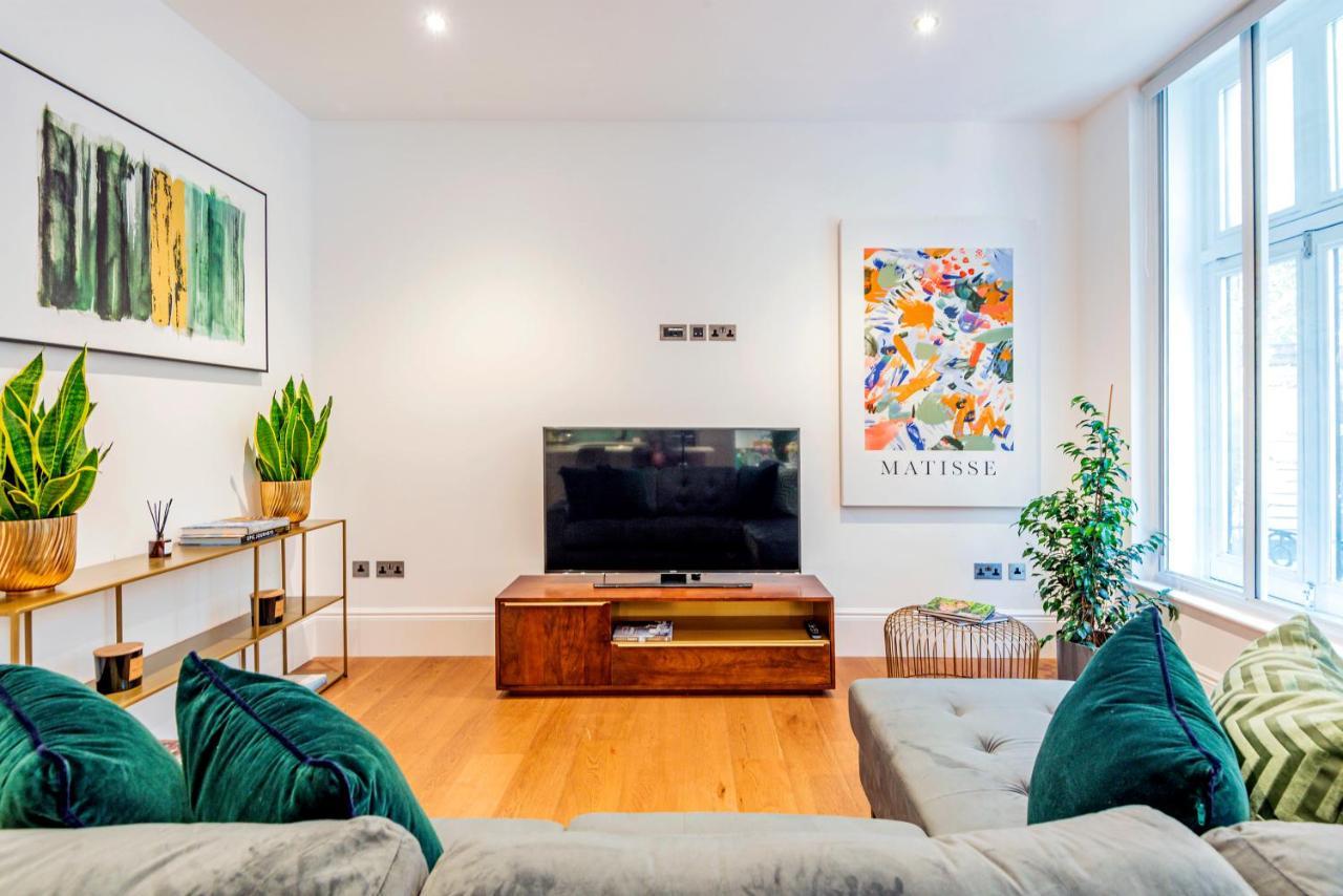 Arcore Premium Rental Shaftesbury Avenue London