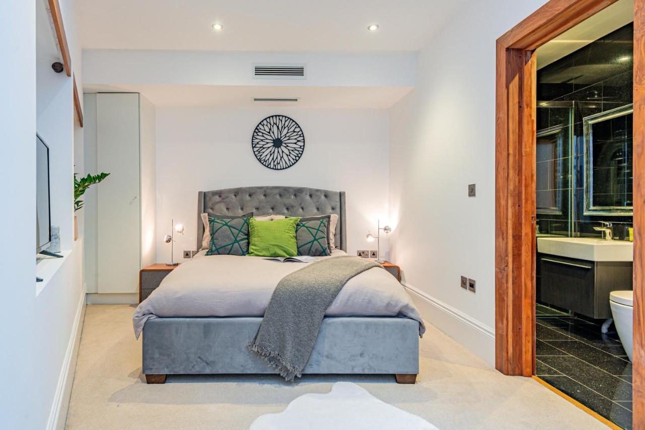 Arcore Premium Rental Shaftesbury Avenue Apartment